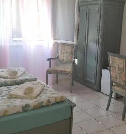 A U R O R A A 1 Minuto Dalla Stazione Ffs, Tra Lugano Locarno E Bellinzona Cadenazzo