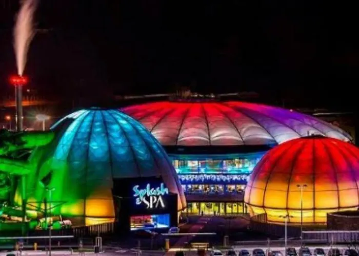 A U R O R A A 1 Minuto Dalla Stazione Ffs, Tra Lugano Locarno E Bellinzona Pensjonat Cadenazzo