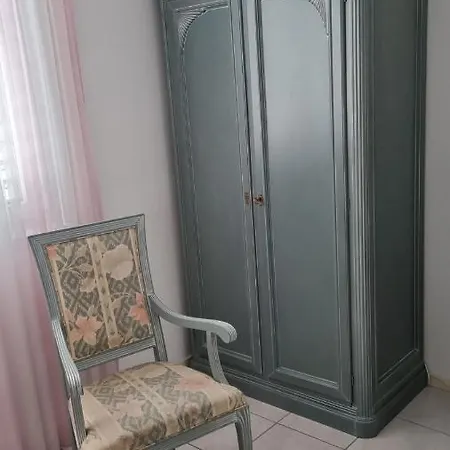 A U R O R A A 1 Minuto Dalla Stazione Ffs, Tra Lugano Locarno E Bellinzona